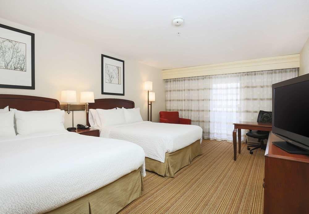Courtyard By Marriott Salinas Monterey Hotel Luaran gambar