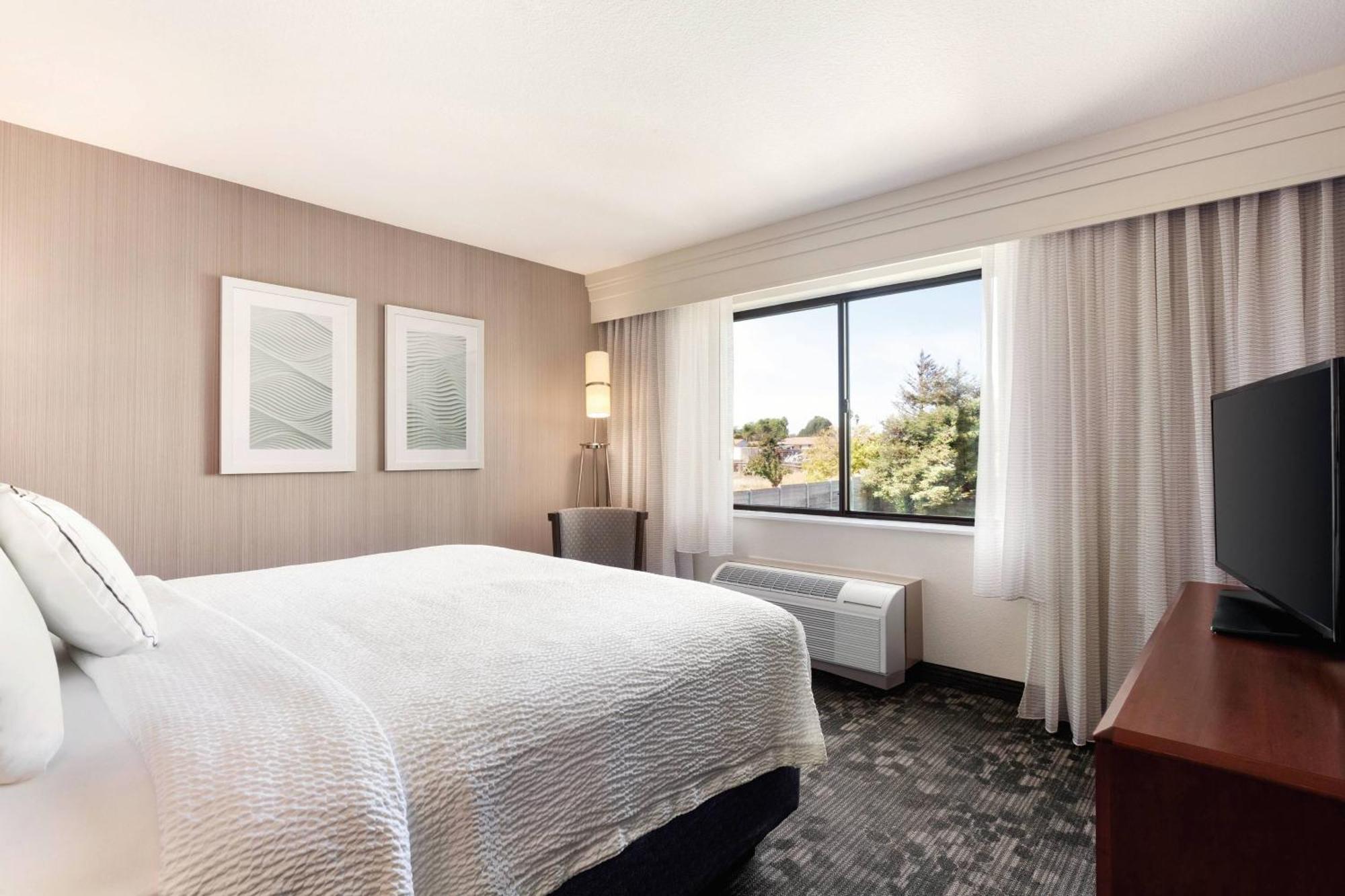 Courtyard By Marriott Salinas Monterey Hotel Luaran gambar