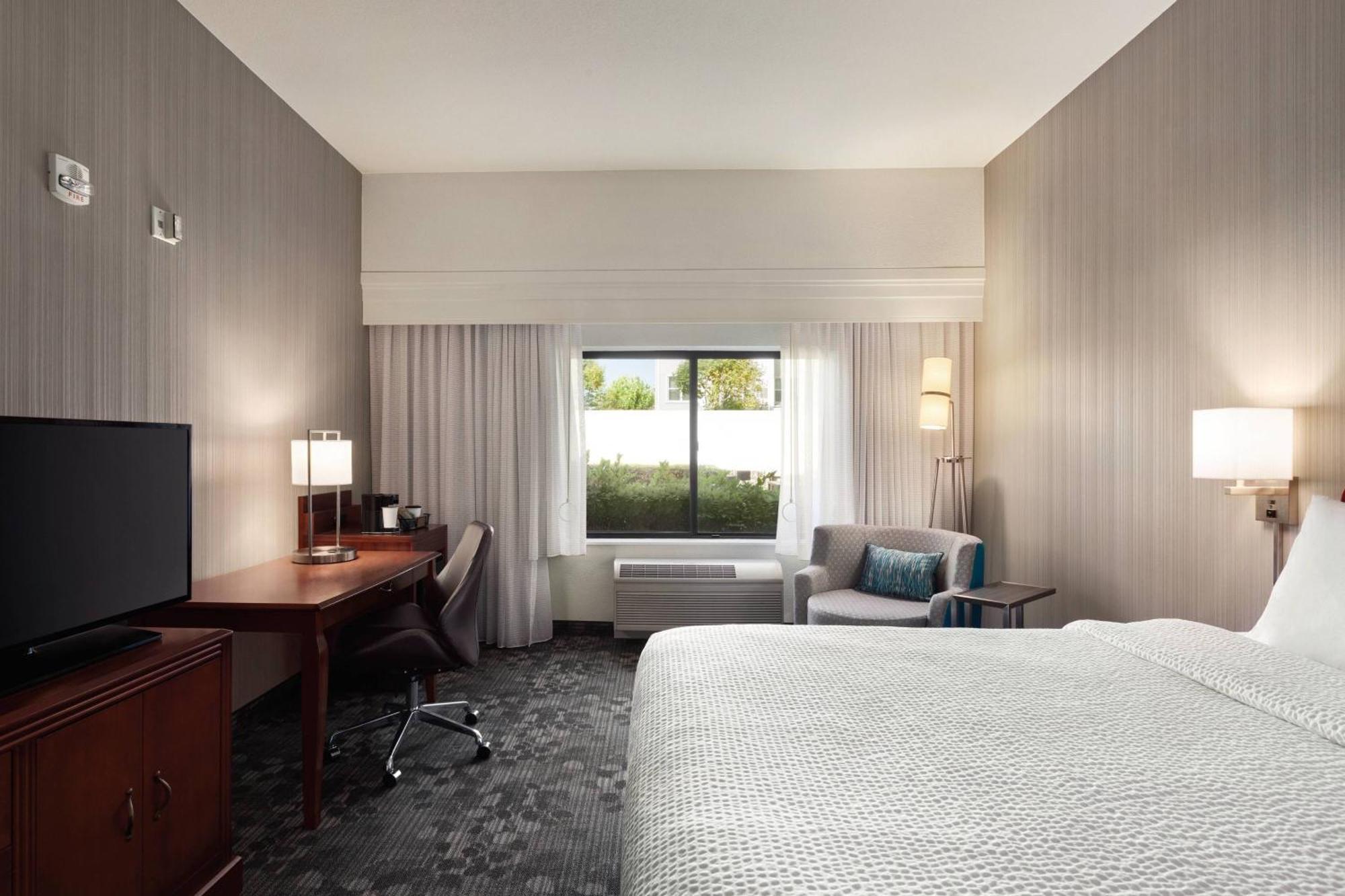 Courtyard By Marriott Salinas Monterey Hotel Luaran gambar